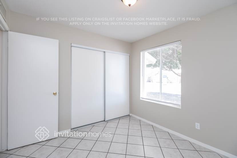 Building Photo - 5136 N 78th Ave