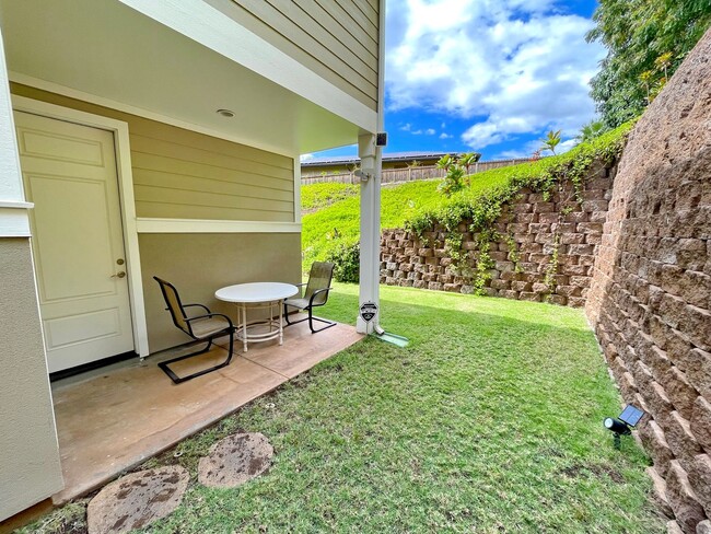 Building Photo - Elegant 1-Bedroom Retreat in Prestigious South Maui Neighborhood w/ Utilities Included – Availabl...