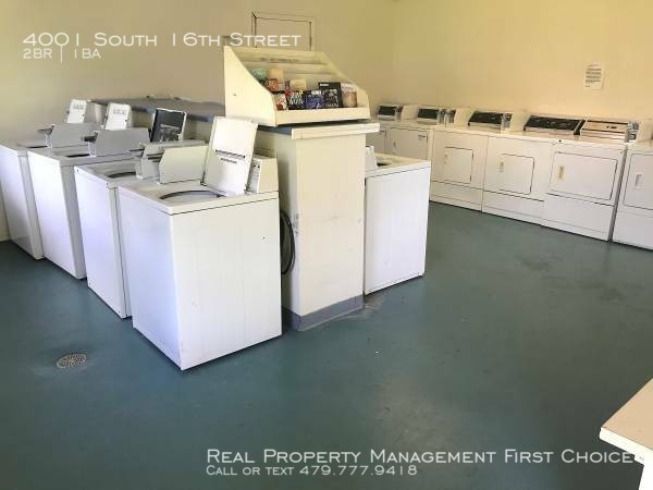 Building Photo - $300  Move In Special at LaCasa Apartments