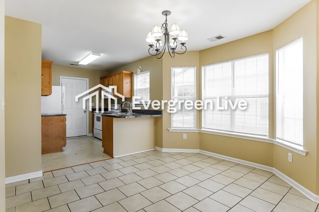 Building Photo - 120 Carrington Ln