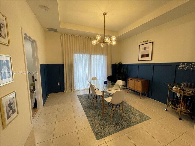 Building Photo - 8175 NW 104th Ave