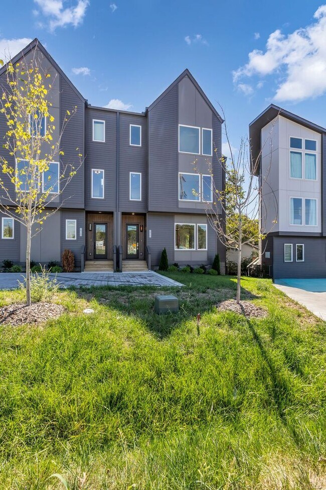 Primary Photo - Amazing New Construction in North Nashville!