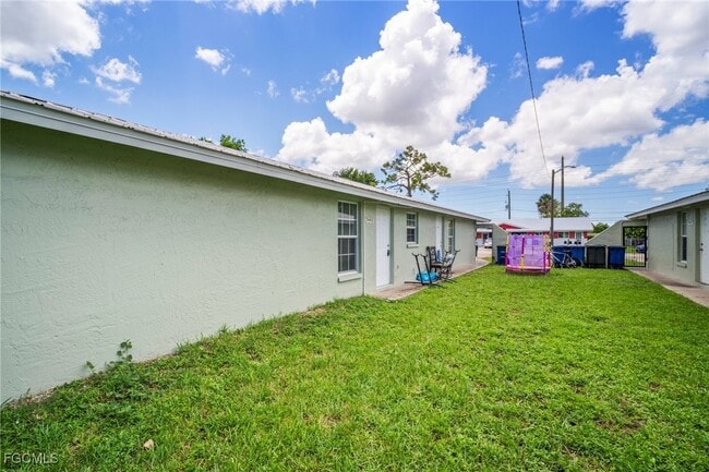 Building Photo - 5443 Sago Ave