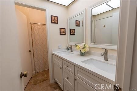 Building Photo - 22861 Hilton Head Dr