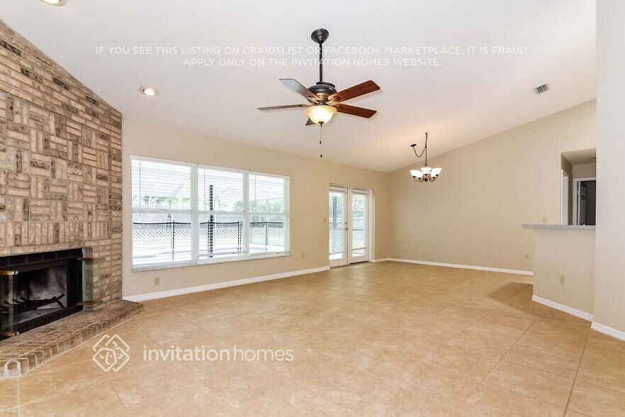 Building Photo - 3819 Harrogate Dr
