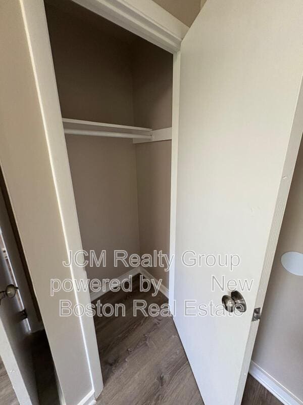 Building Photo - 3 Sunderland St