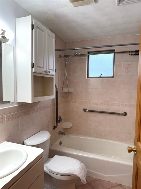 Building Photo - 21-23-23 Rendall Pl