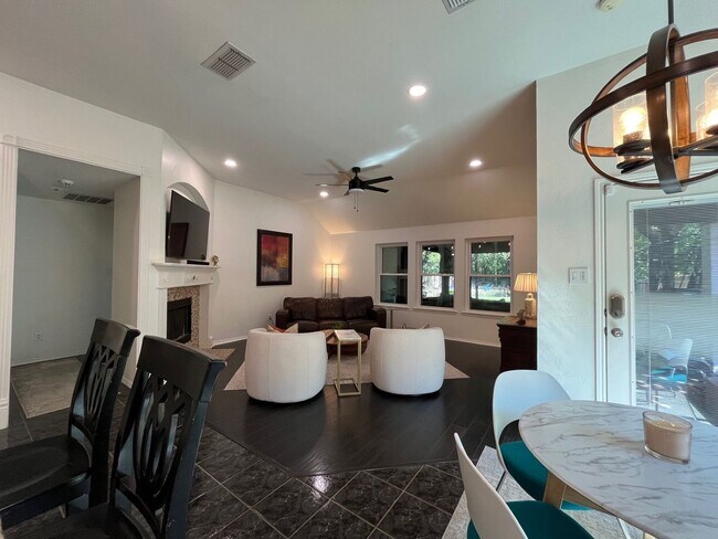 Building Photo - COMING IN OCTOBER! MODERN HOME IN NRH!