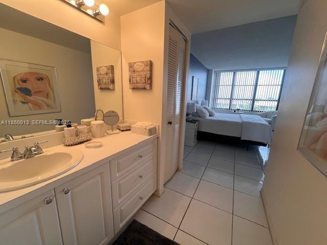 Building Photo - 600 Three Islands Boulevard