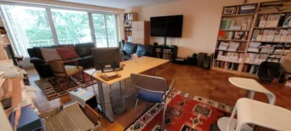 Living room - 1435 4th St SW