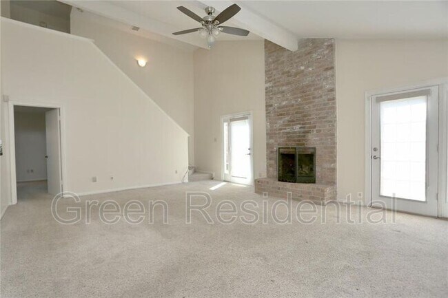 Building Photo - 4243 Yupon Ridge Dr