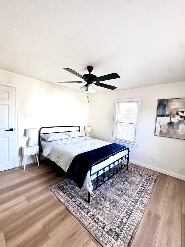 Building Photo - 121 Belt Ave