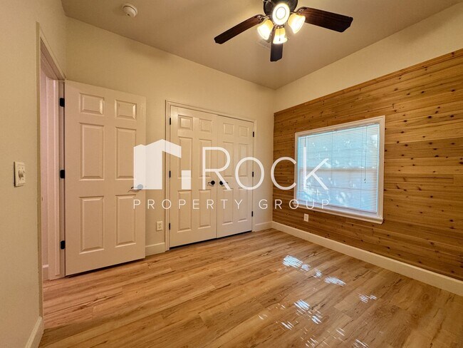 Building Photo - 3 Bed/2 Bath Edmond Home **AMAZING Location with All Appliances Included**