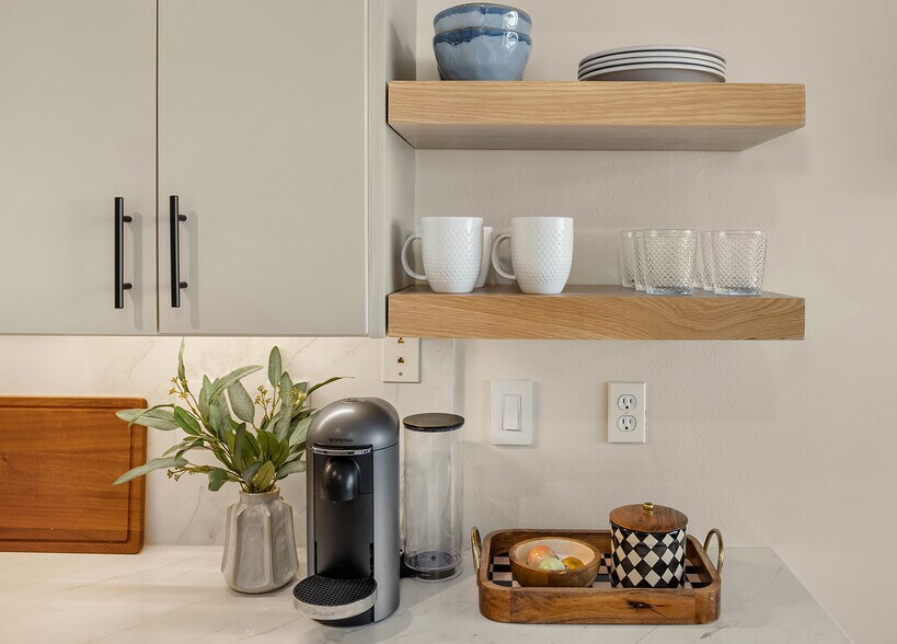 Building Photo - 5650 24th Ave NW