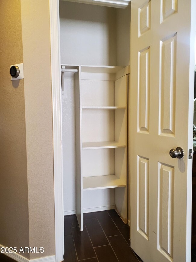 Building Photo - 12059 N 110th St