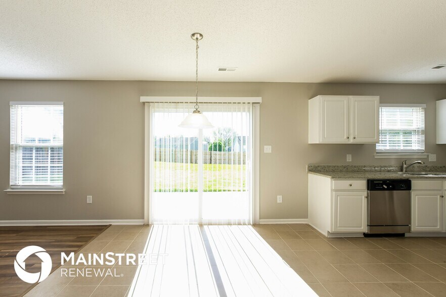 Building Photo - 6130 Brookfield Pointe Dr