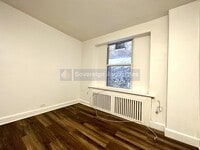 Building Photo - 4300 Broadway