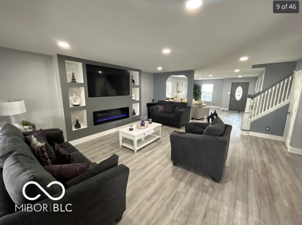 Building Photo - 9982 Big Bend Dr