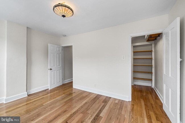 Building Photo - 2415 E Firth St