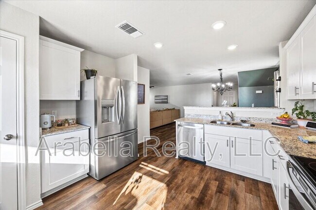 Building Photo - 13907 Anchor Wy