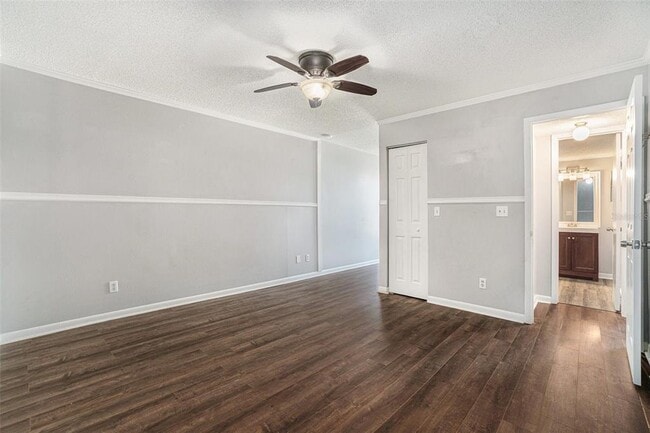 Building Photo - 12145 Armenia Gables Cir