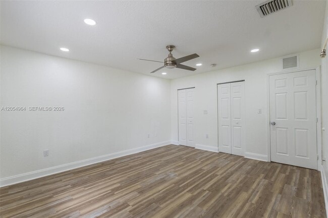 Building Photo - 30 NW 159th St