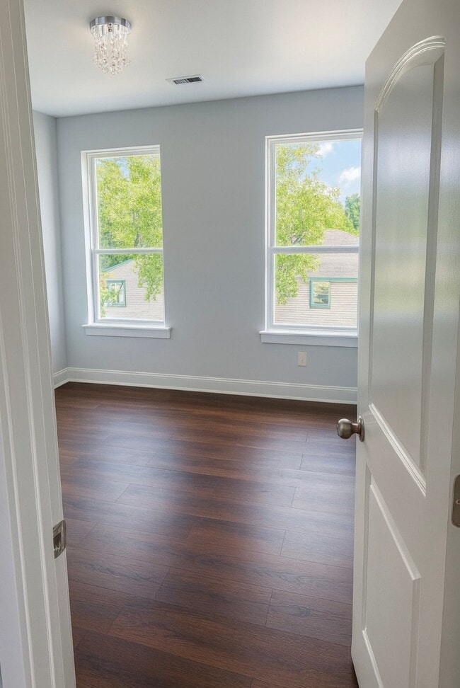 Building Photo - 8132 Penrod St