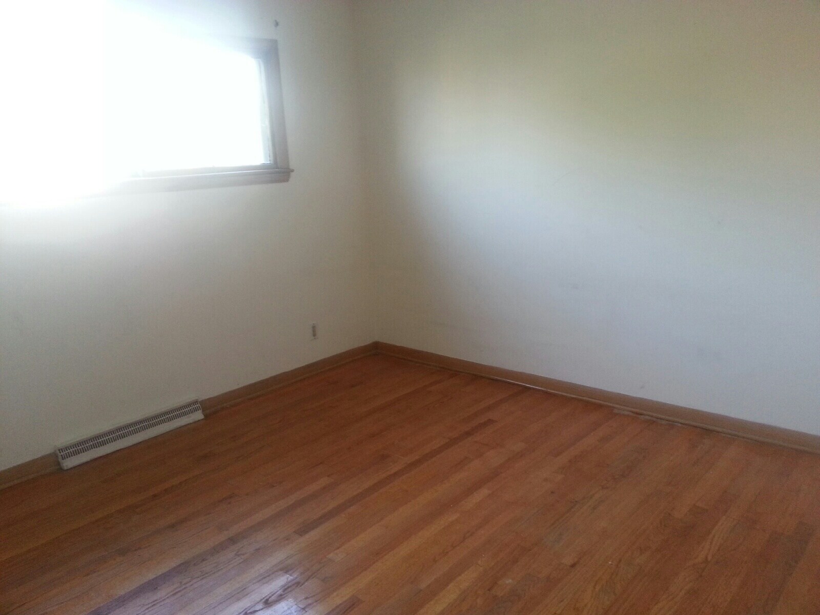 Building Photo - 2390 S 92nd St