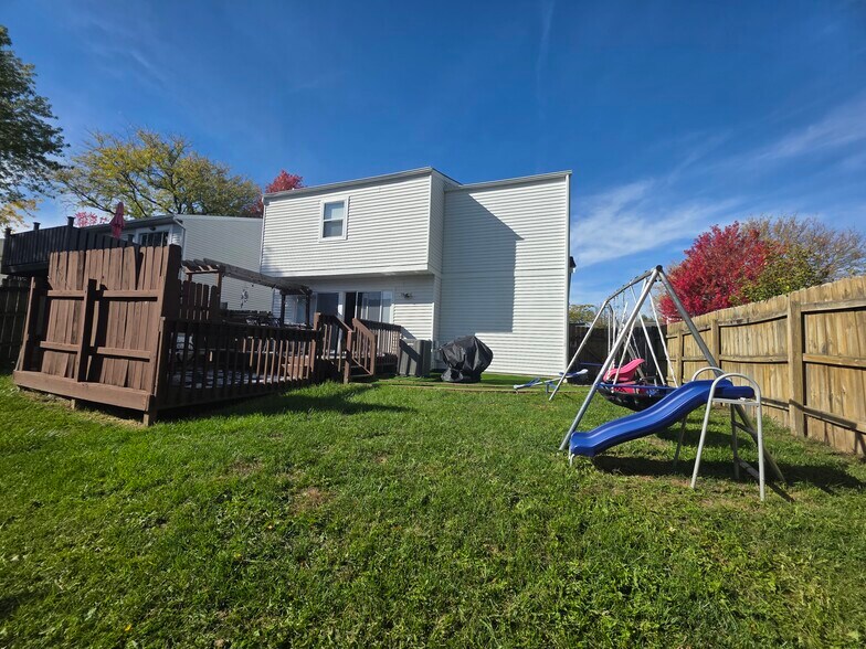 Building Photo - 7716 Flynnway Dr