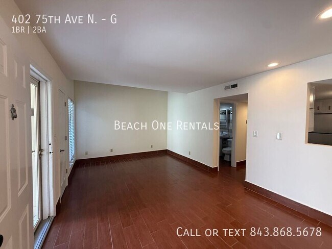 Building Photo - 402 75th Ave N