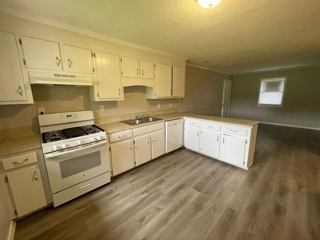 Interior Photo - Residence at Humboldt Creek