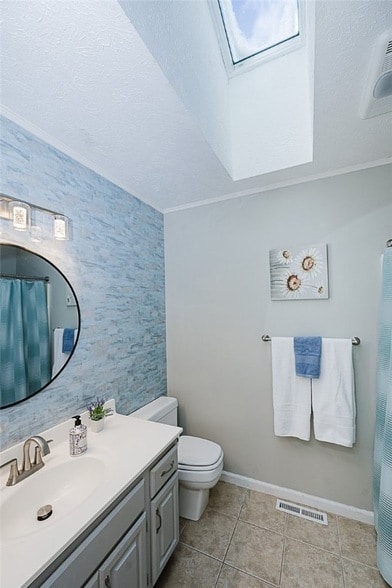 Building Photo - 979 Barclay Rd