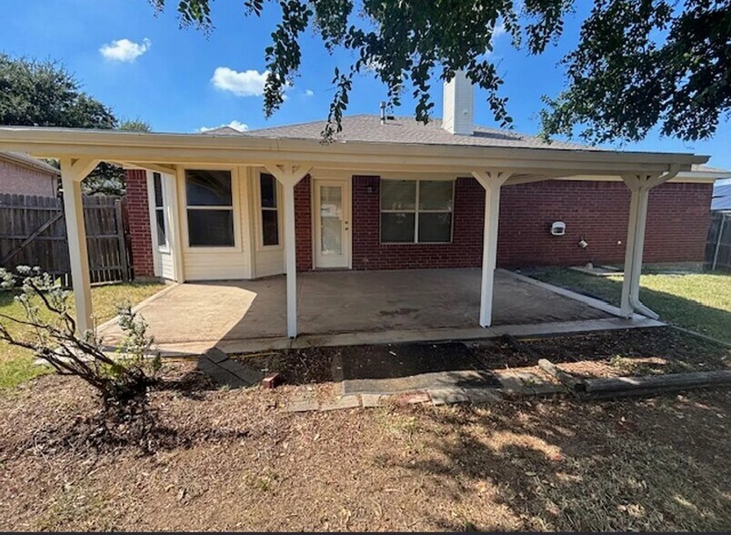 Building Photo - 7905 Blue Duck Trail