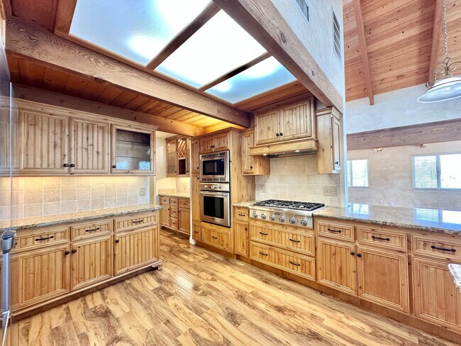 Building Photo - Beautiful Home, in Quiet Country Setting, Large, Private, Fenced Yard Space, with Landscaper Incl...