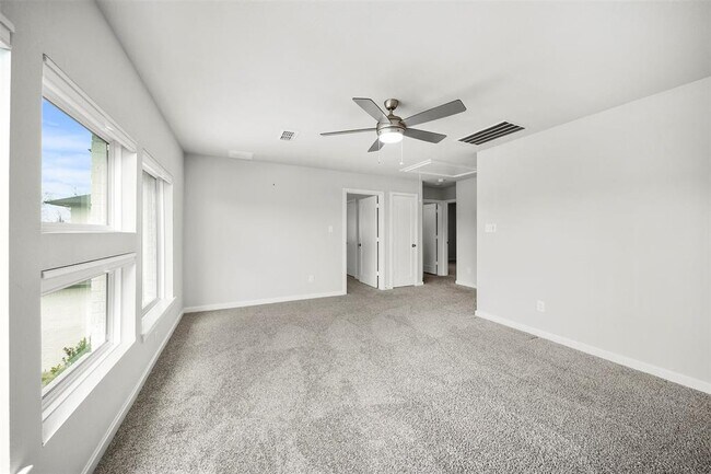 Building Photo - 15642 Dark Sky Trail