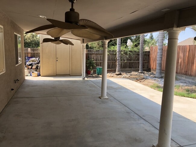Building Photo - 1281 Mt Brewer Ct