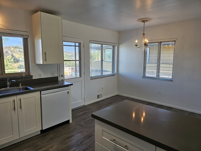 Building Photo - 777 Neptune Ave