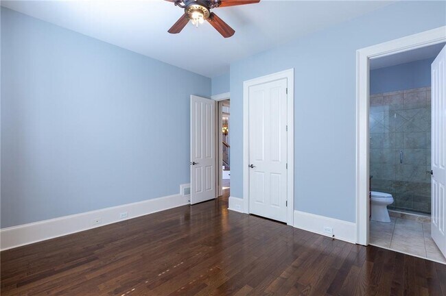 Building Photo - 2360 Manor Creek Ct