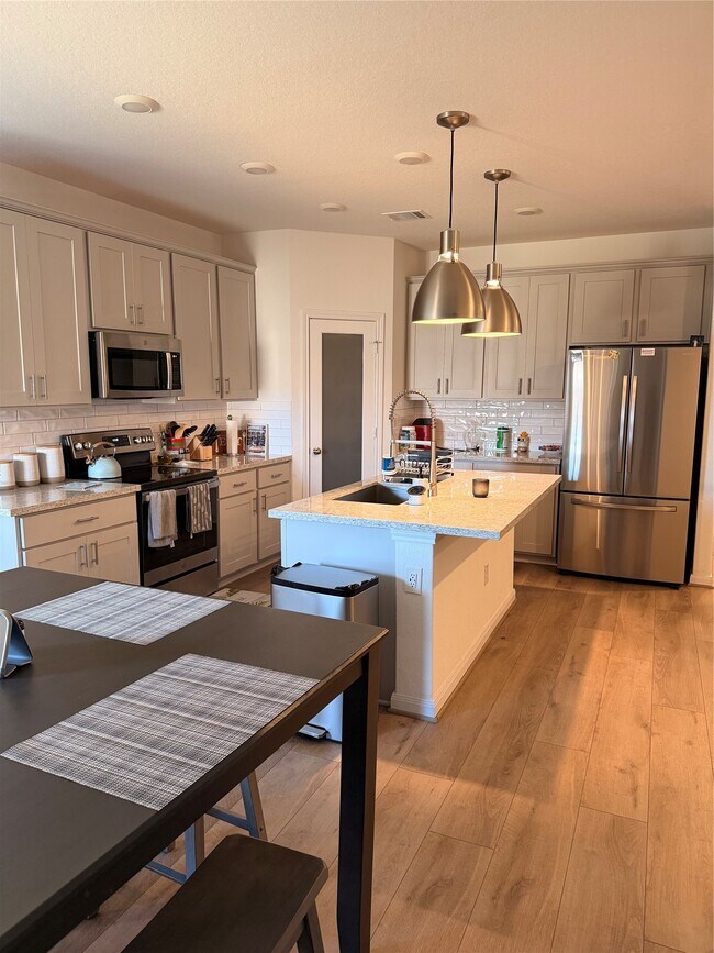 Building Photo - 3223 Field Thistle