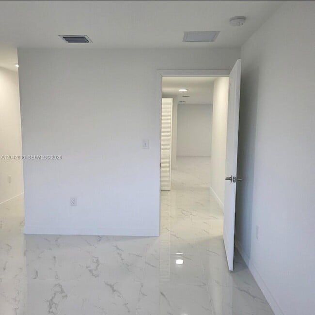 Building Photo - 2729 NW 44th St