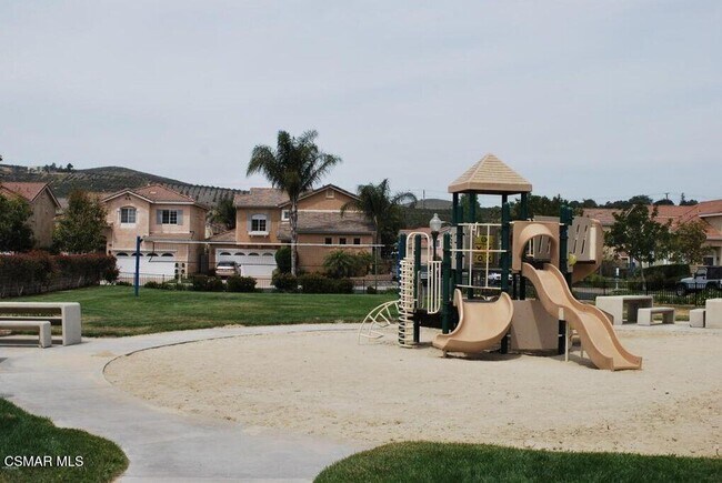 Building Photo - 1961 Brookberry Ln