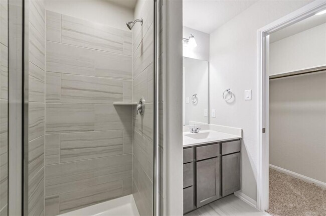 Building Photo - 3346 Etring Ln