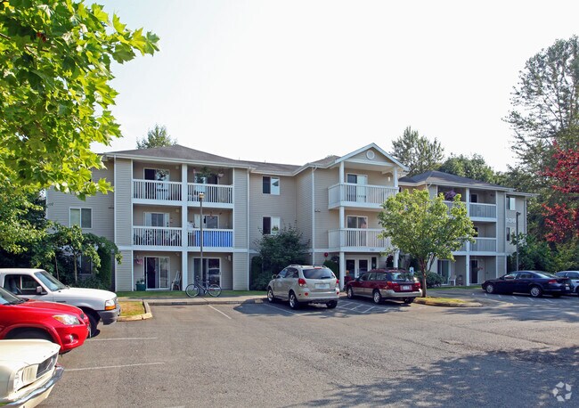 Primary Photo - Village Way Apts