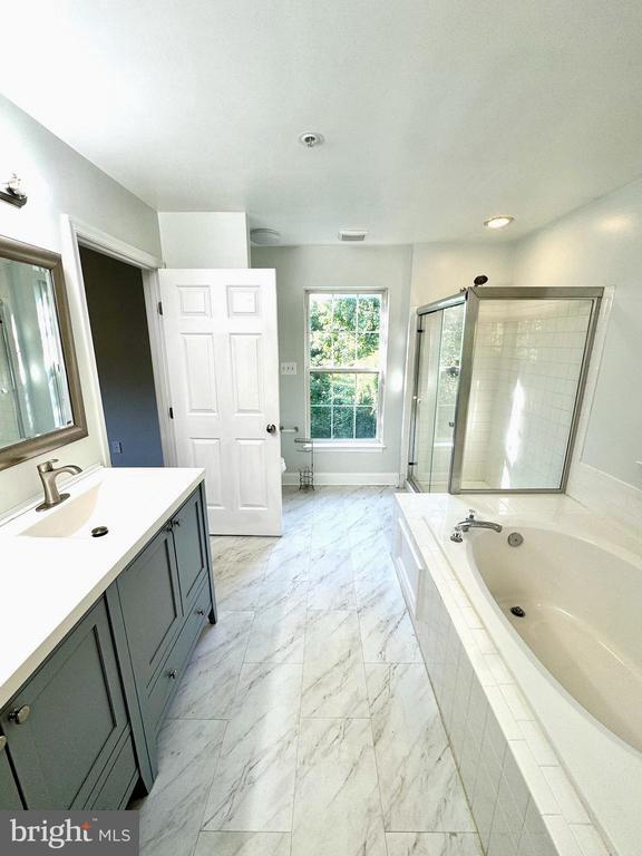 Building Photo - 6705 Flyfish Ct