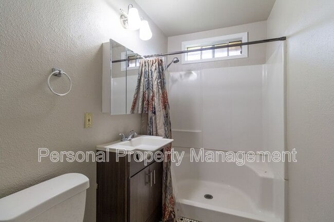 Building Photo - 2915 Neals Ln