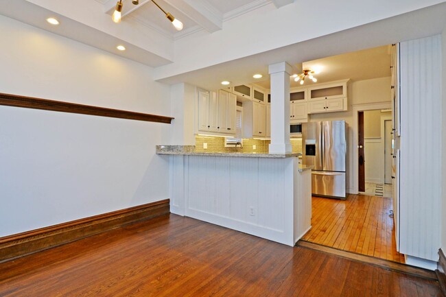 Building Photo - Beautiful 4-Bedroom 2-Bathroom Home Available Now!