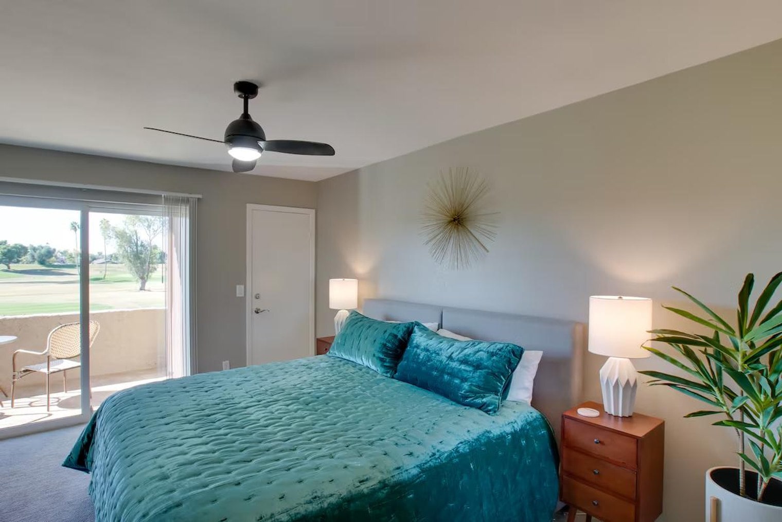 Building Photo - 7910 E Thomas Rd