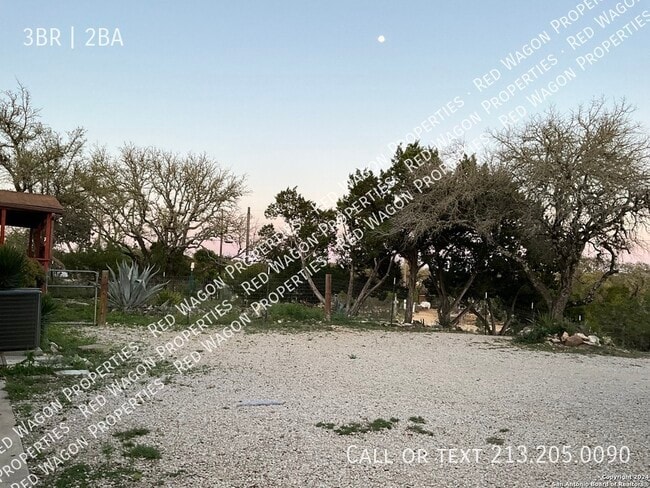 Building Photo - 454 Overland Trail