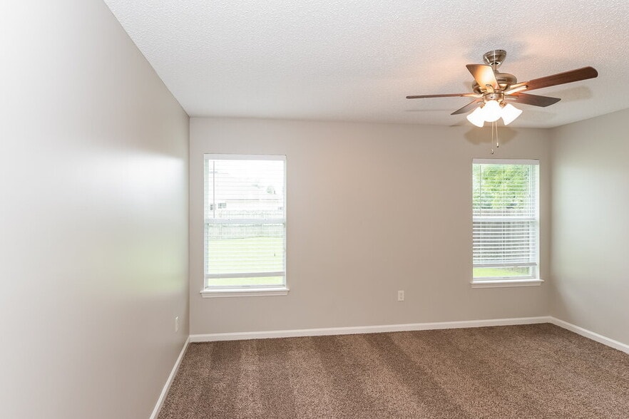 Building Photo - 3111 Brook Haven Ct