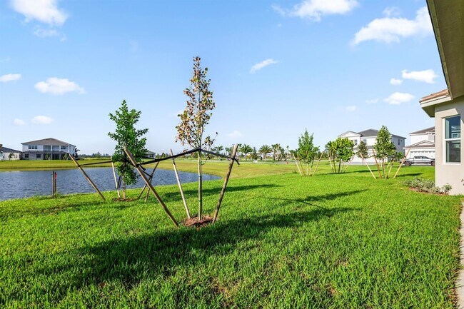 Building Photo - 14208 Lacebark Ln